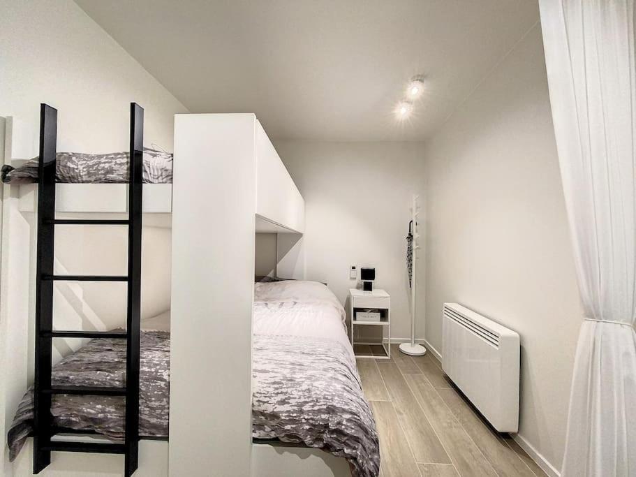 Studio 'De Zandloper' Te Oostduinkerke - Bad Apartment ภายนอก รูปภาพ