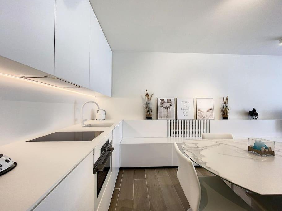 Studio 'De Zandloper' Te Oostduinkerke - Bad Apartment ภายนอก รูปภาพ